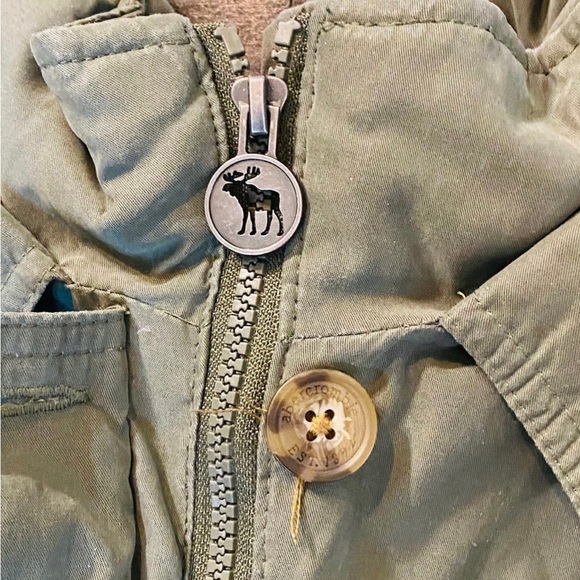 Abercrombie Kids Girl Parka - Picture 4 of 8